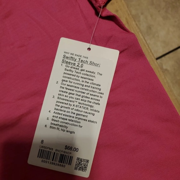 Lululemon Swiftly Tech Short Sleeve 2.0 - Picture 3 of 3